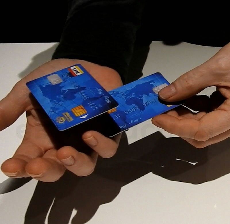 Floating Credit Card