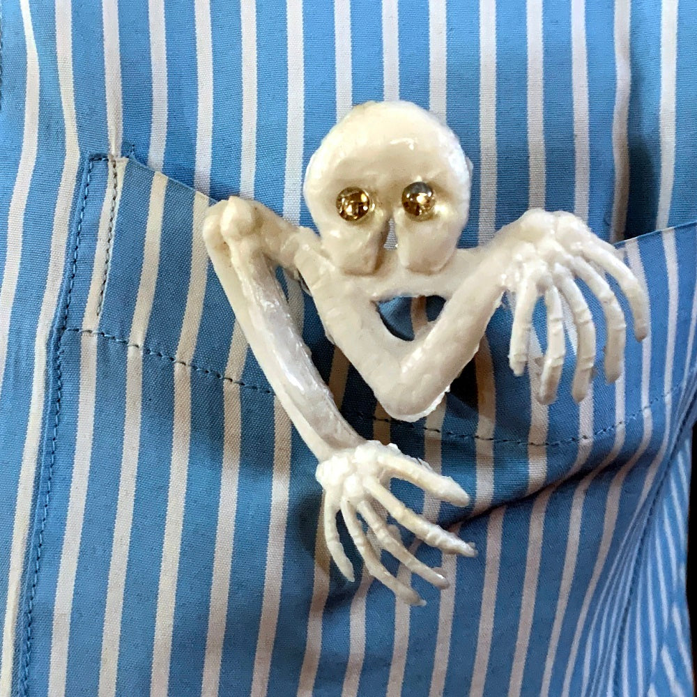 Blinking Pocket Skeleton