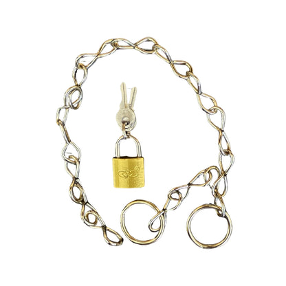 Chain Escape Magic Trick