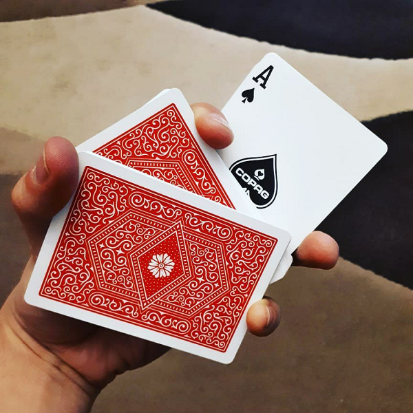 Copag 310 True Linen B9 Finish RED Deck