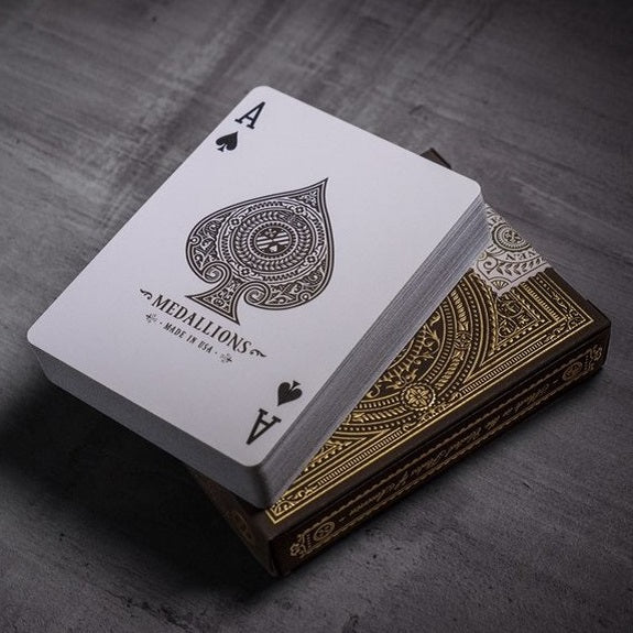 Medallions Signature Deck
